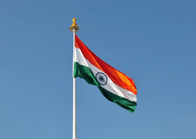 maszt z flagą Indii