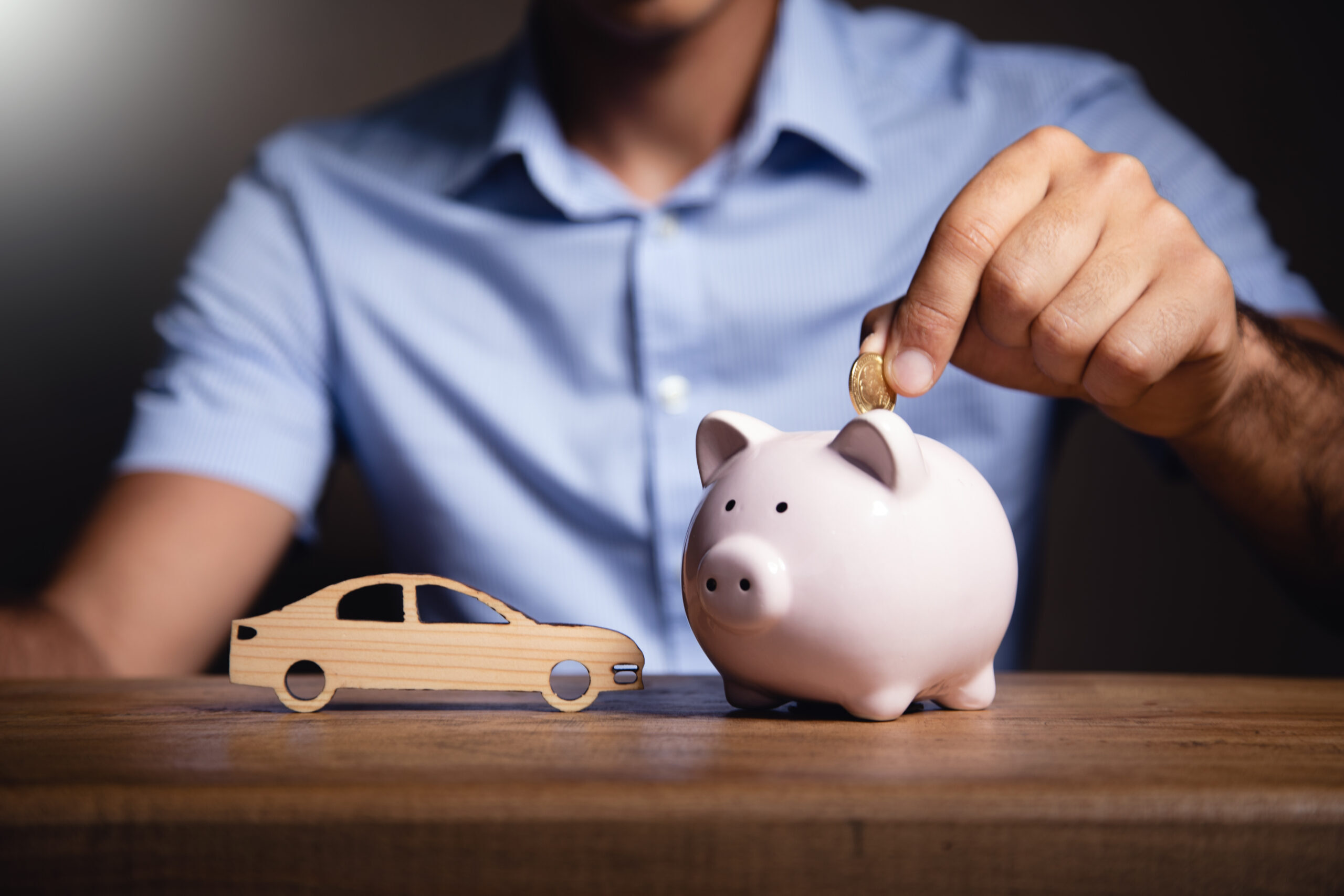 saving-money-to-buy-a-car-and-insurance-scaled