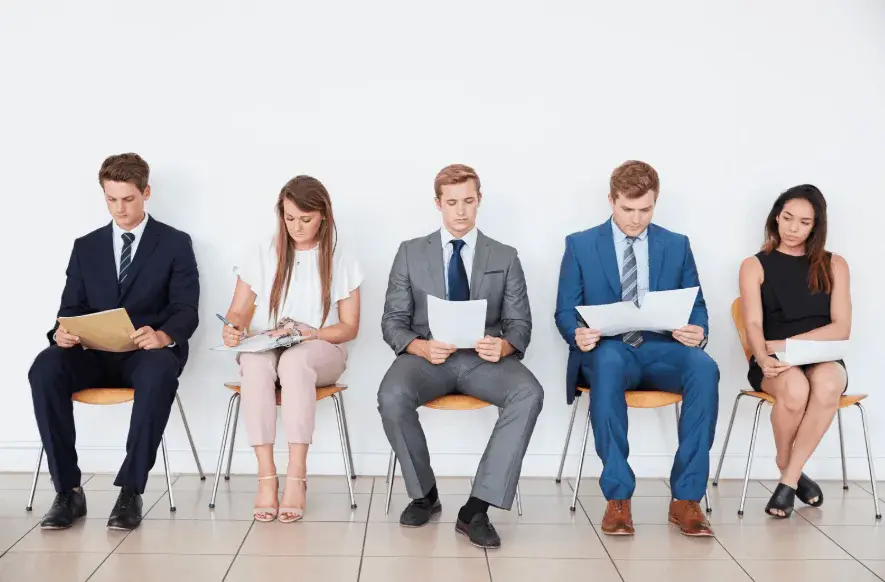 Dni wolne na poszukiwanie pracy