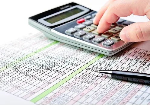 outsourcing-uslug-ksiegowych-szansa-na-oszczednosci-w-firmie